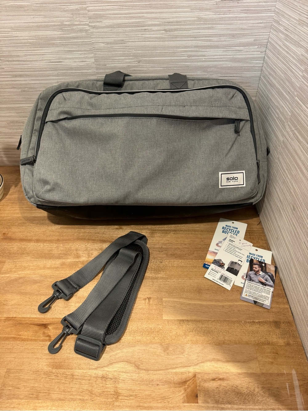 solo Gray Men’s Duffel Bag with Detachable Strap